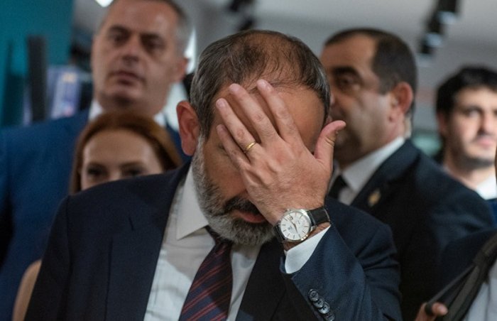 Paşinyan müharibədən qorxdu 