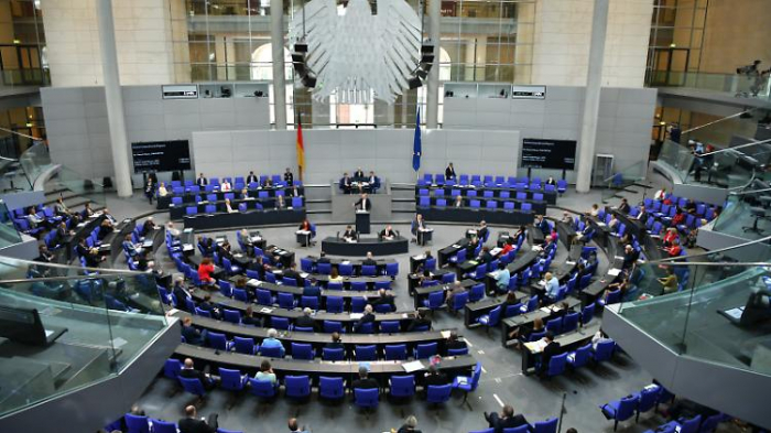   Kleinerer Bundestag - Durchbruch bei Wahlrechtsreform  