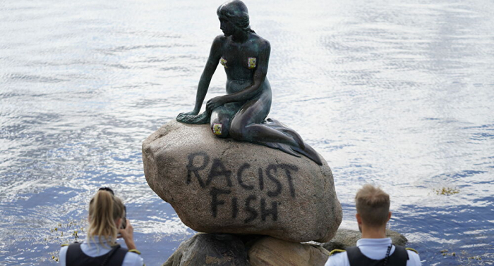 Vandalen beschmieren Statue der Kleinen Meerjungfrau in Kopenhagen