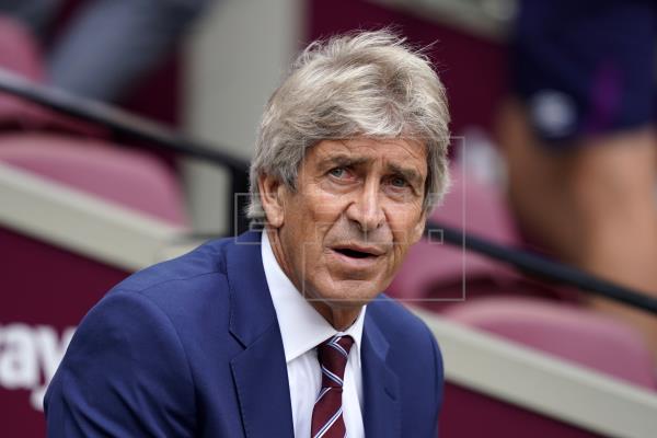 El entrenador chileno Manuel Pellegrini dirigirá al Betis hasta 2022