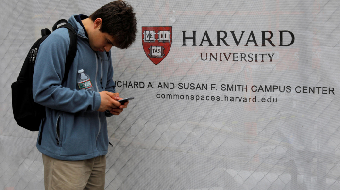 Bei Online-Semester: Ausländischen Studenten an US-Universitäten droht Ausweisung