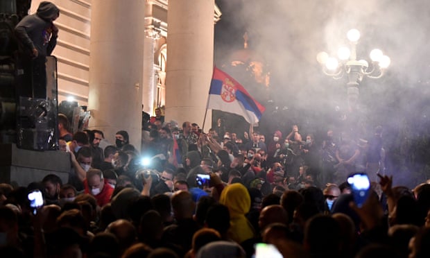 Violence at Belgrade protest over renewed lockdown measures