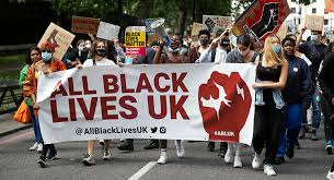 El movimiento Black Lives Matter protesta frente a la Embajada de EEUU en Londres