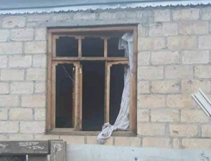  Los armenios destruyeron más de 10 casas en Tovuz-Fotos