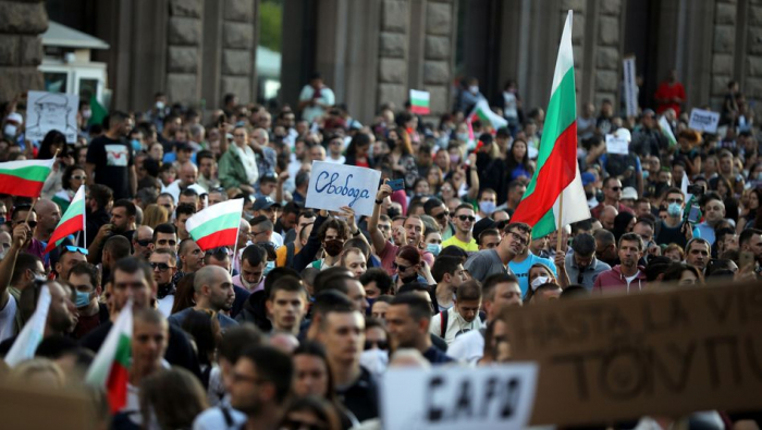 Ausschreitungen bei Demos gegen Bulgariens Regierung