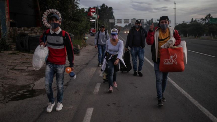 Maduro insta a los venezolanos a denunciar a quienes regresan al país por trochas
