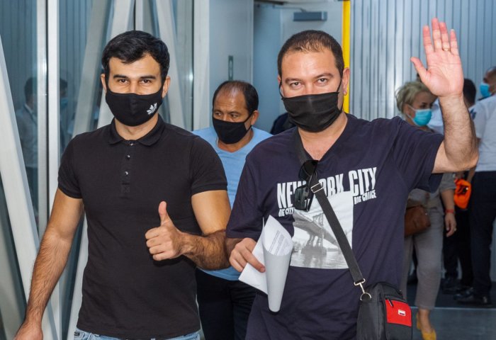 AZAL delivers 159 Azerbaijani citizens from Tashkent back to homeland -  PHOTO 