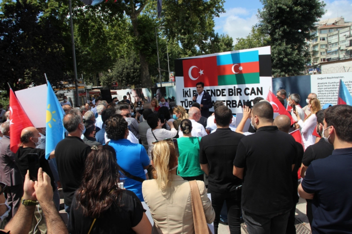   In Istanbul fand eine Kundgebung zur Unterstützung Aserbaidschans statt  