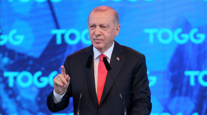 Erdogan inaugura construcción de la primera planta de automóviles turcos