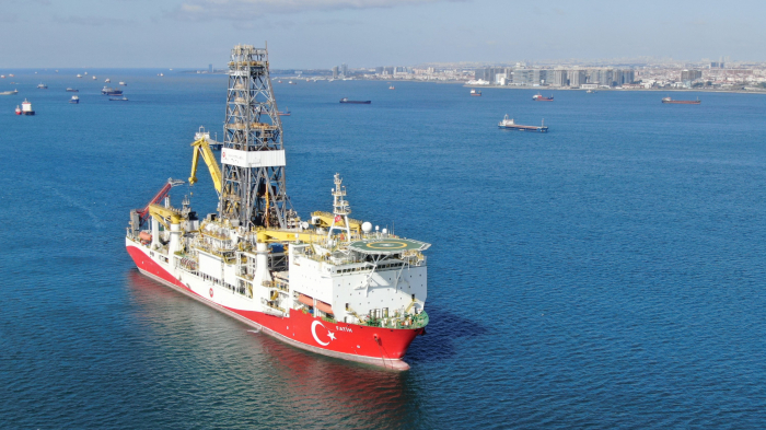 Turkish drilling vessel Fatih begins gas exploration in Black Sea