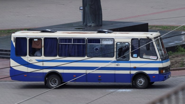 Ukraine hostage-taker surrenders, bus passengers unharmed, police say