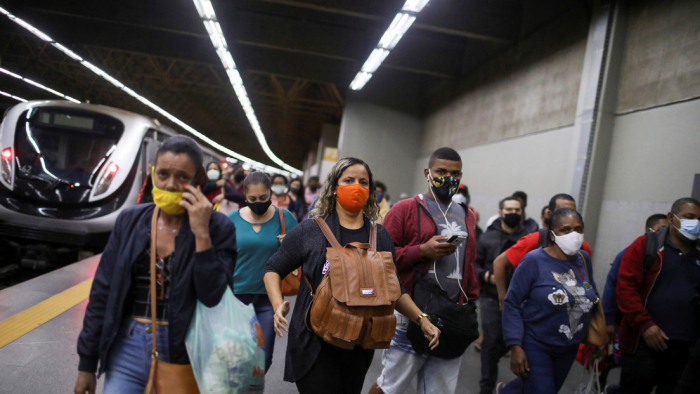 Brasil reporta más de 40.000 nuevos contagios de covid-19 y 1.367 muertes en la última jornada