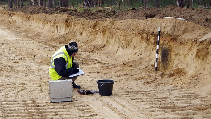 Klinge auf Tesla-Baustelle gefunden