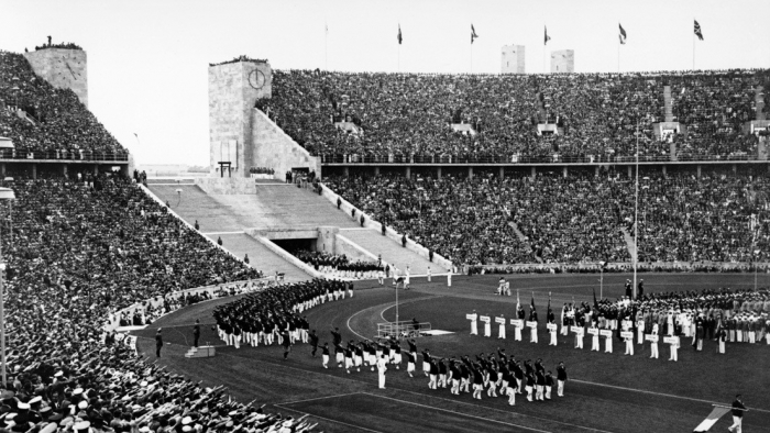 El COI rememora los JJ. OO. de 1936 en la Alemania nazi y luego borra el tuit