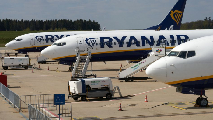 Coronakrise reißt Ryanair in die Verlustzone