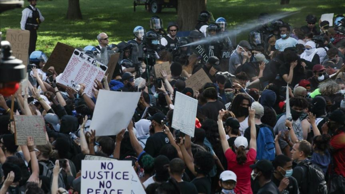 Oficial de la Guardia Nacional dice que se usó fuerza excesiva para dispersar a manifestantes cerca de la Casa Blanca