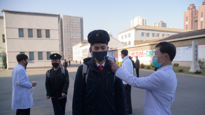 Corea del Norte declara la "emergencia de la categoría más alta" en el país