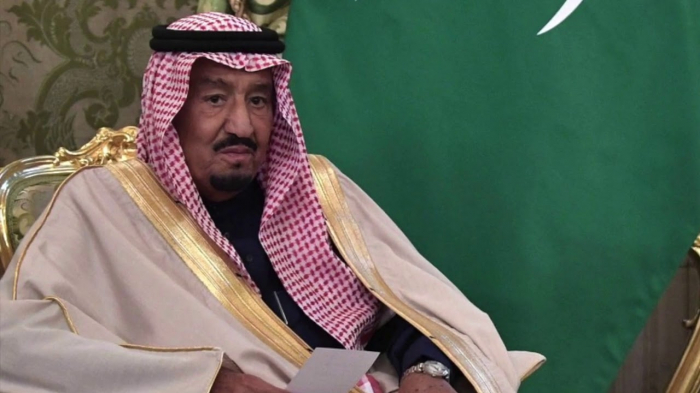 Hospitalizan al rey de Arabia Saudita