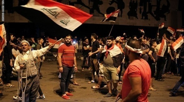 القوات العراقية تؤكد على حماية المتظاهرين وعدم التعرض لهم