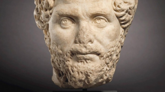 Kopf einer römischen Kaiserstatue wieder gefunden
