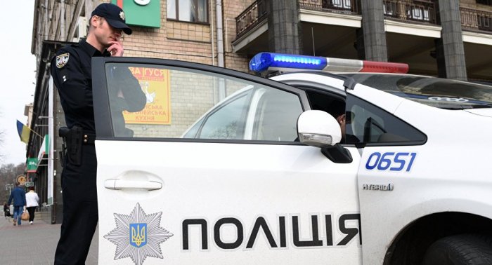 Ukraynada sərnişinlərlə dolu avtobus girov götürüldü 