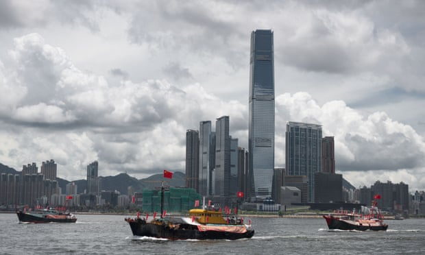 China vows to stop UK granting Hongkongers residency