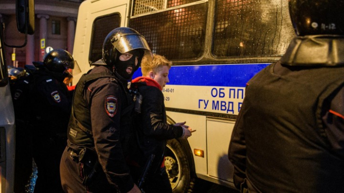   Festnahmen nach Protesten gegen Putin  