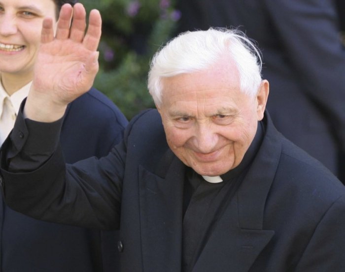 Georg Ratzinger, brother of Pope emeritus Benedict, dies in Regensburg