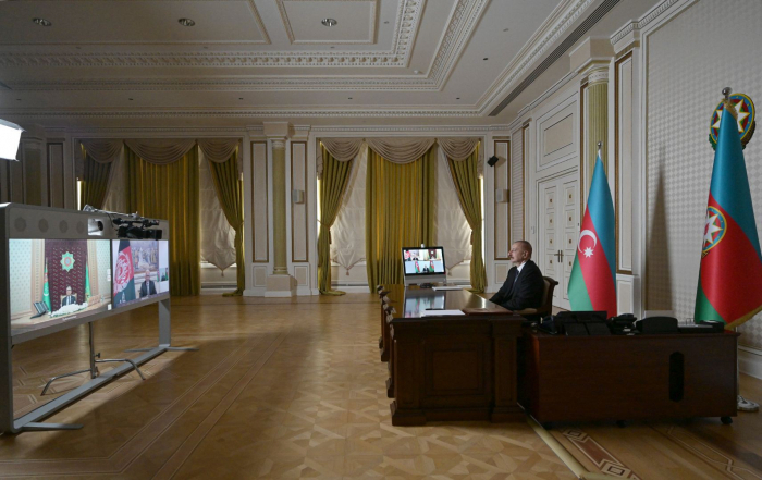  Les présidents azerbaïdjanais, afghan et turkmène se sont réunis par visioconférence 