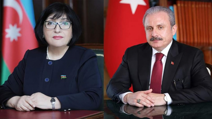   Entretien téléphonique entre les présidents des parlements azerbaïdjanais et turc  