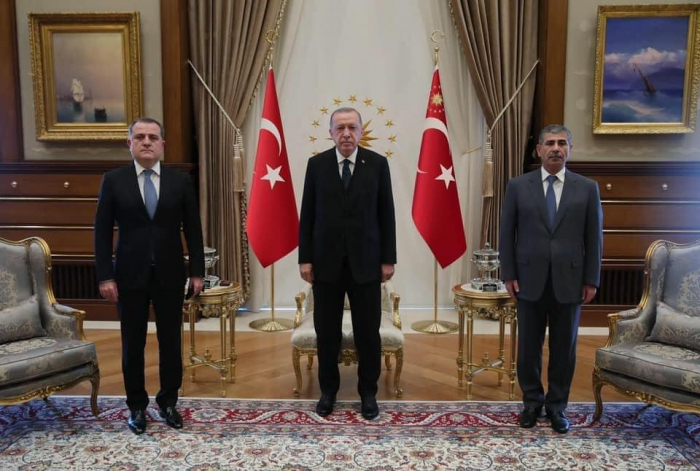   Erdogan empfing Jeyhun Bayramov und Zakir Hasanov  