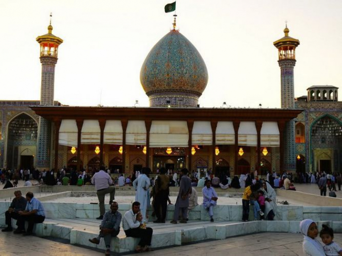    İranda məscidlərdə matəm mərasimləri qadağan edildi   