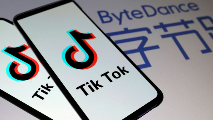 Microsoft says will continue talks to buy TikTok