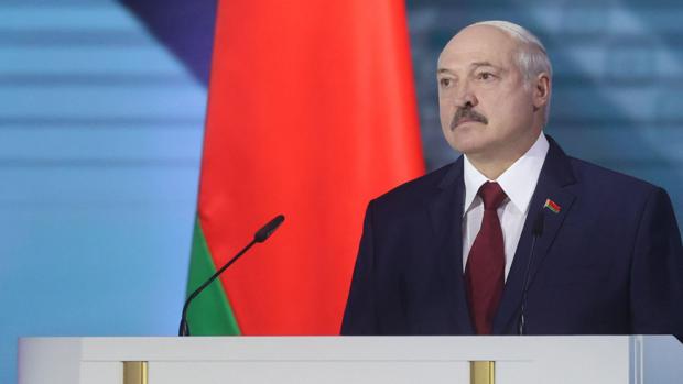 Lukashenko pronuncia contra Rusia a días de unas elecciones con un posible un duelo inédito