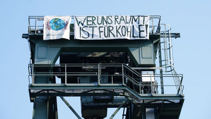 Klimaaktivisten besetzen Kraftwerke in Berlin und Mannheim