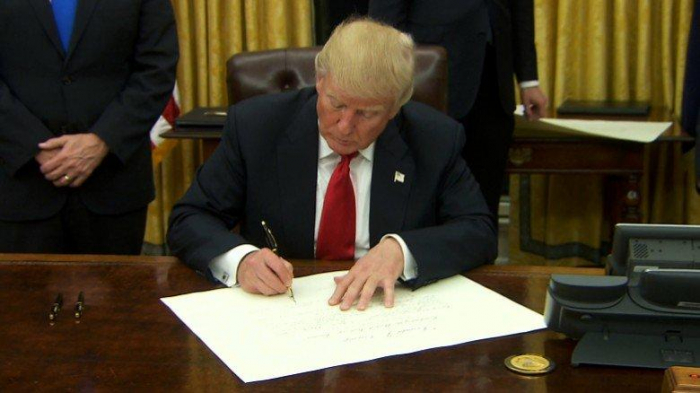 Trump orders extension of certain COVID-19 relief after Congress fails to reach deal