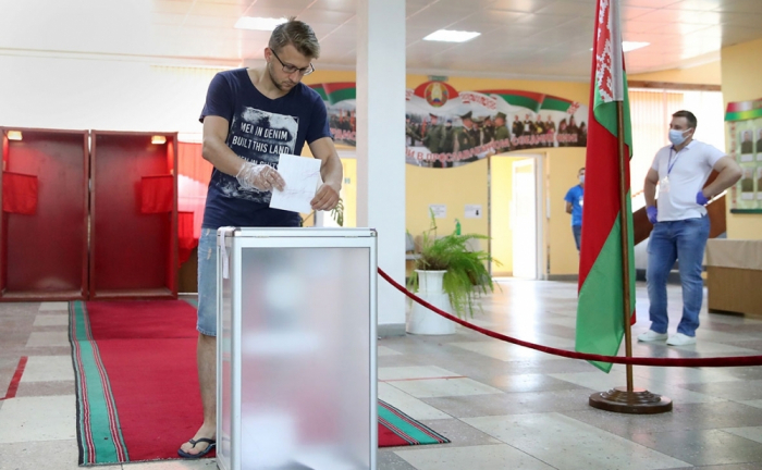 Presidential election starts in Belarus