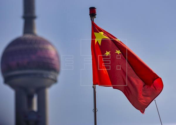 China enmendará la ley sobre la bandera nacional