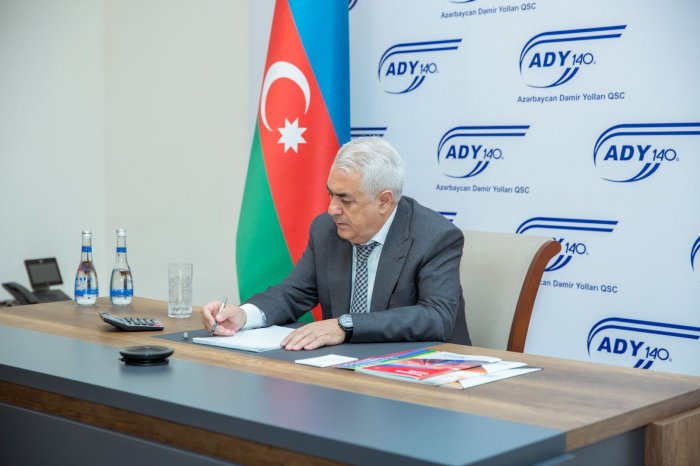   Azerbaijan Railways CSJC discuss issues raised by president  