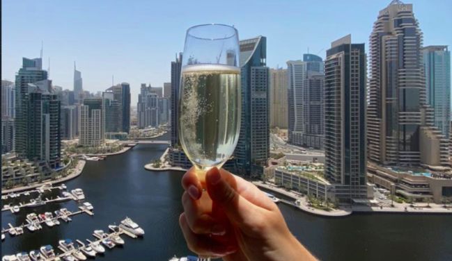 Dubai relaxes alcohol laws to ease economic depression