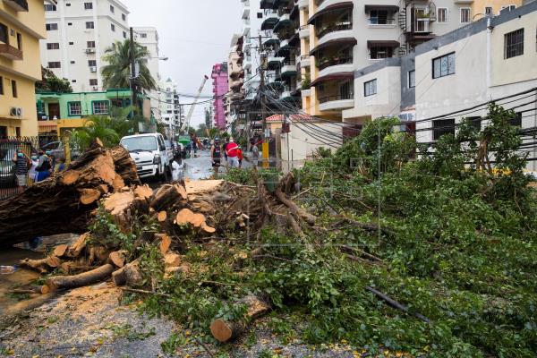   La tormenta tropical Laura deja muerte y destrucción en la República Dominicana y Haití  