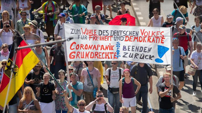   "Die AfD hofft auf ein zweites Pegida"  