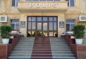 Polis intihar edən şəxsi xilas etdi