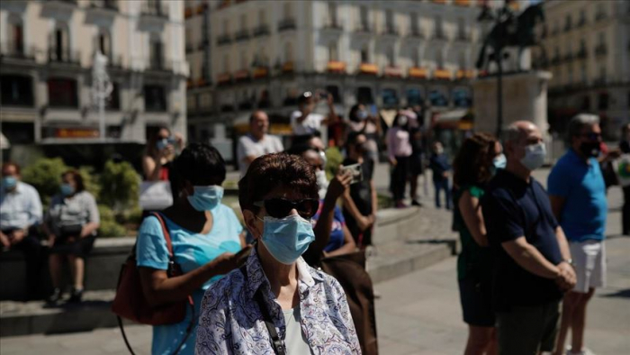 España y Francia intentan dar paso a una segunda ola de coronavirus en Europa