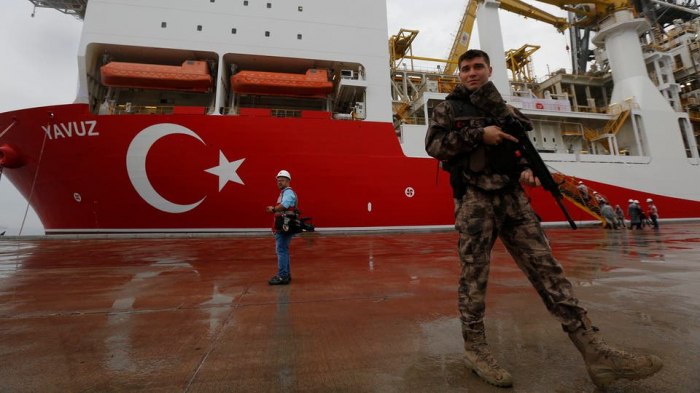 تركيا تنتقد حظر توريد الأسلحة إلى ليبيا