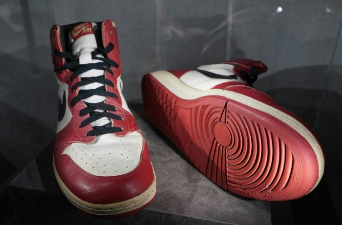 Une paire de Air Jordan 1 vendue à un prix record, 615.000 dollars