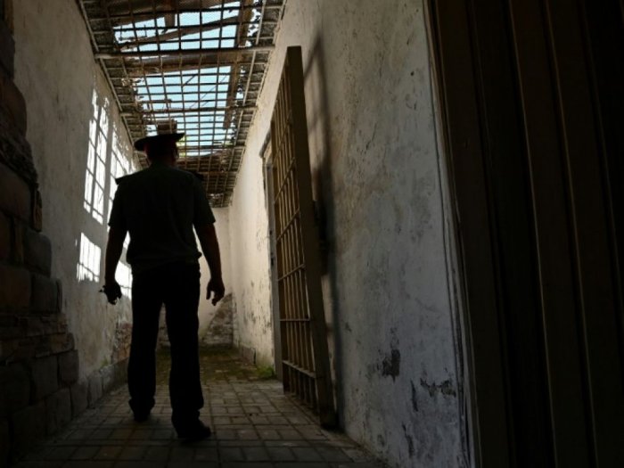 Kiev lance la vente de ses vieilles prisons
