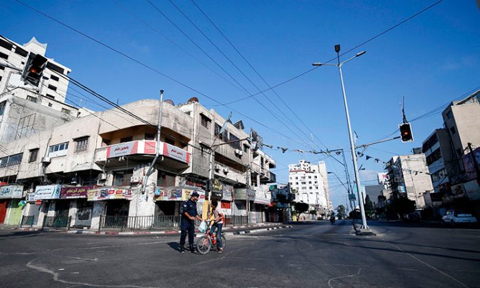 Gaza in lockdown to contain its first COVID-19 outbreak