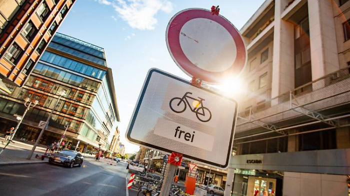 Grüne verteidigen Verkehrswende in Berlin