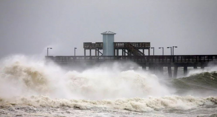 الإعصار "سالي" يجتاح جنوب شرق الولايات المتحدة ويهدد بكوارث... فيديو